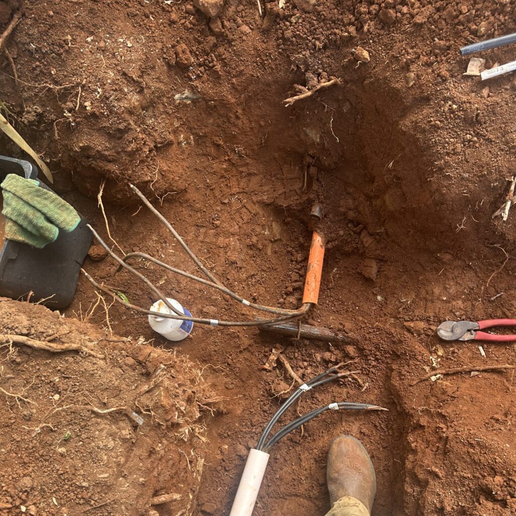 Home Brad finds and fixes electrical faults